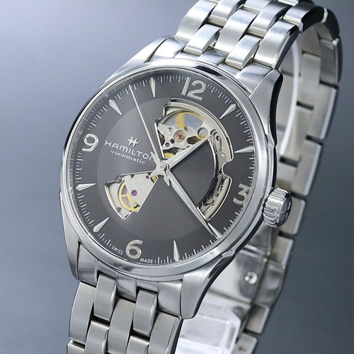 Presque comme neuve montre - [presque, neuve]
