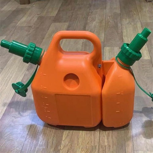 Bidon pour moteur à - bidon,
