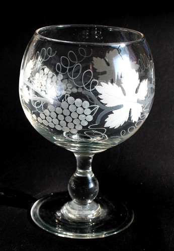 Tres joli grand verre lave - joli,
