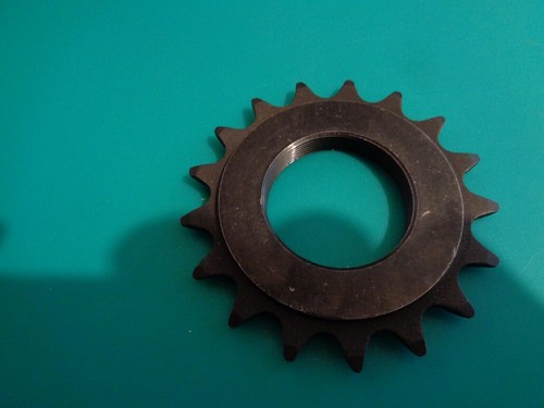 Pignon fixe pour roue - , arrière