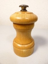 Moulin à  poivre cylindrique