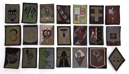 Lot insignes tissus patches - insignes,
