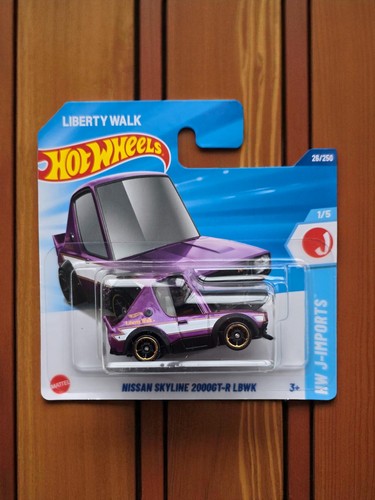 Miniature hot wheels nissan - miniature,