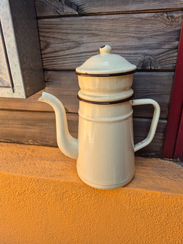 Cafetière émaillée jaune