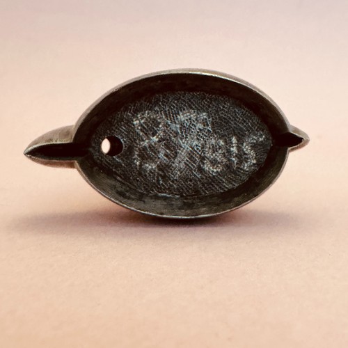 Emporte piece outil ancien