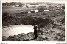 MILITARIA 1914-1918 - PHOTO CARD - shell hole on railway line