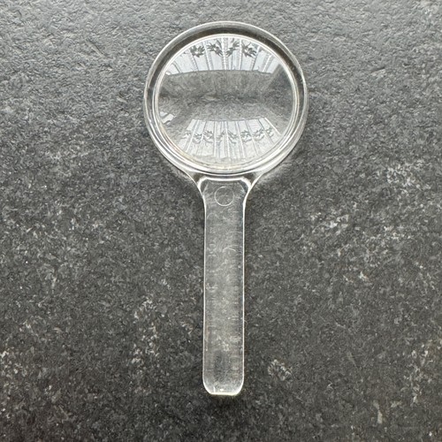 Lentille loupe main - lentille,