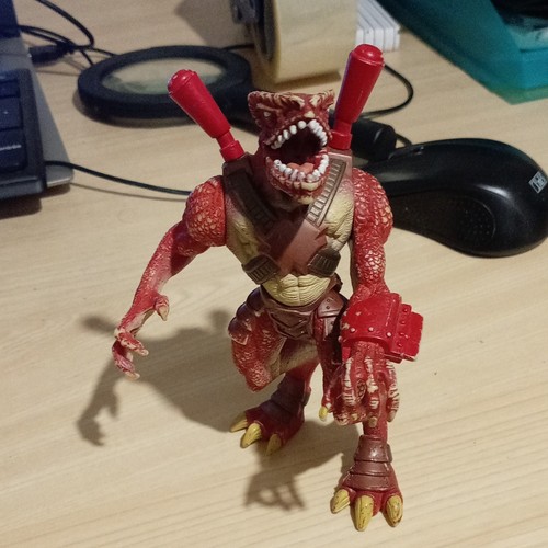 Hasbro figurine - hasbro,