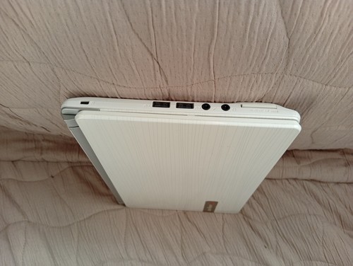 Packard bell dot netbook - packard, s