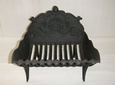 Porte bûches chenet ancien fonte corne d'abondance cheminée berceau pomme de pin