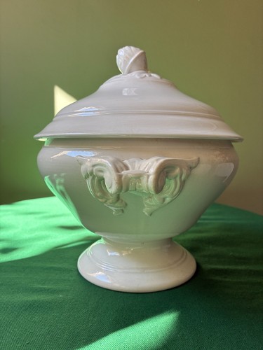 Soupière blanche fin xix - xix, ème
