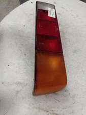 Feu arriere principal droit