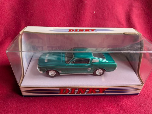 Dinky ford - -,