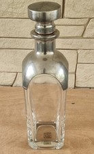 Carafe en verre et étain la