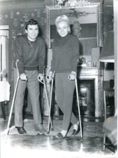 Claude NOUGARO Isabelle AUBRET SUPERB ORIGINAL PHOTOGRAPH 24*18 by SOUCHON