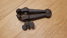 Ancienne pince étau