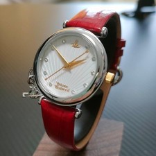 Article fonctionnel Vivienne Westwood Vivienne Orb