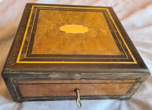 Coffret boîte à bijoux - à,