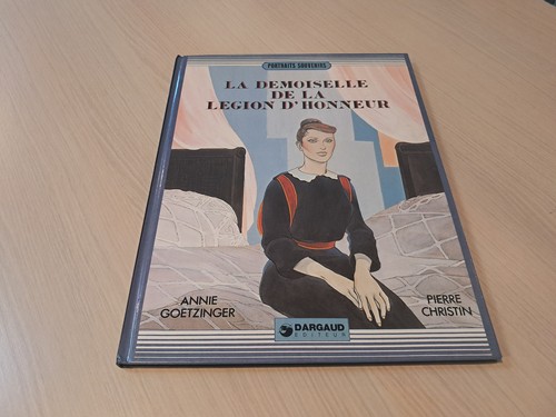Demoiselle legion d - la,