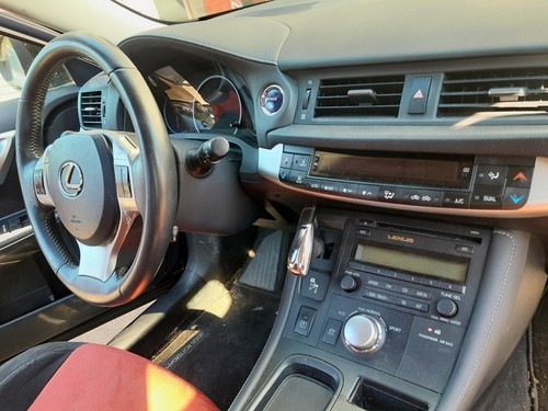 Radio lexus 200h hatchback - ct,