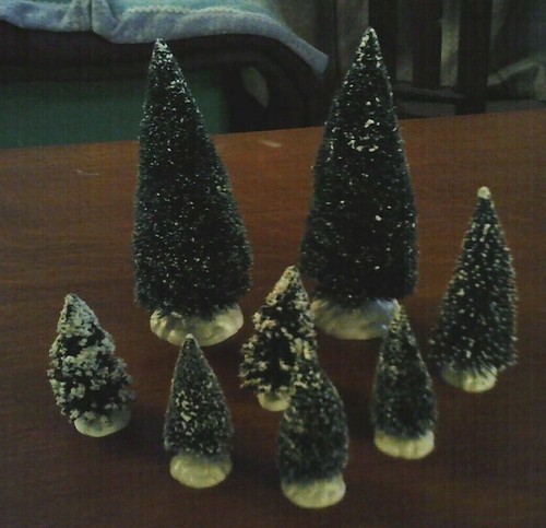 Lemax ceramic village pine - 8,
