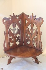 ancienne étagère d'angle -