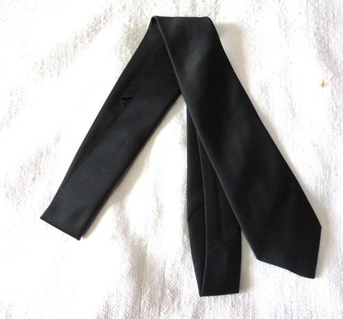 Cravate neuve noire - cravate,