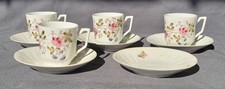 Lot 4 Tasses et 5 Soucoupes