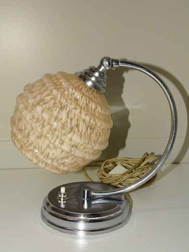 Ancienne lampe poser art - -,