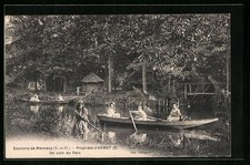 Old postcard Mennecy, Un coin du Parc 