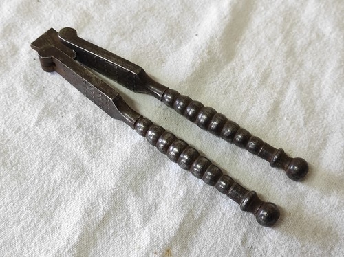 Ancien casse noix noisettes - noix, ,
