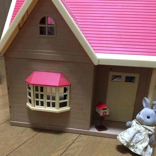 Sylvanian families red - sylvanian,