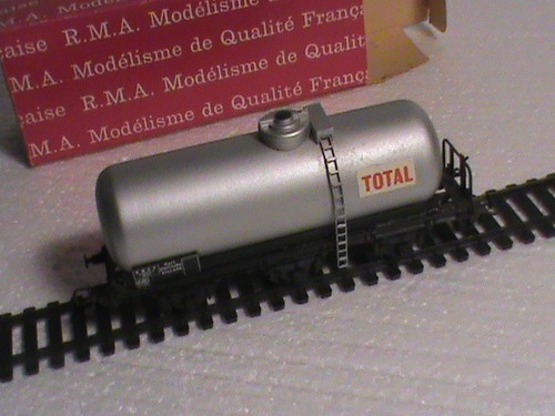 Wagon citerne a - r, a/
