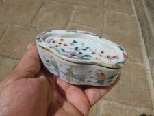 CHINA PORCELAIN CRICKET CAGE BOX 19TH CENTURY FLORAL CHARACTER DECOR