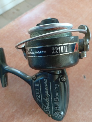 Ancien moulinet 2205 - ancien,