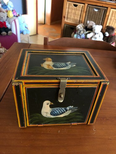 Ancien petit coffret - ancien,