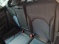 Siège Arrière Central pour