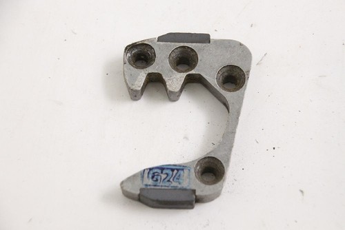 Serrure porte avant droite - serrure,