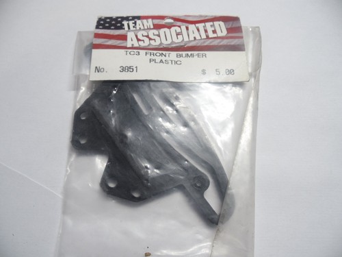 Associated 3851 front bumper - front,