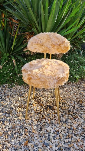 Ancienne chaise moumoute - ancienne, beige