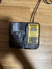 Dewalt DCB107 12V-20V Max Lithium Battery Charger
