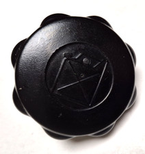 Ancien bouchon plastique noir