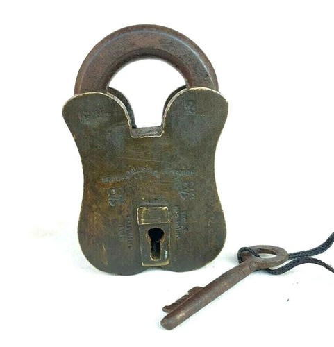 Ancienne clé serrure laiton