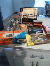 VTG Model Train Railroad Diorama Campbell Vollmer Piko Kits Various Buildings 