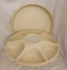 TUPPERWARE Serving Center 6-Part Divided Party Veggie Snack & Dip Tray Holidays 