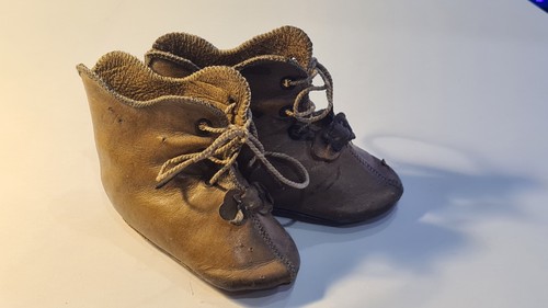 Bottines anciennes cuir - bottines,