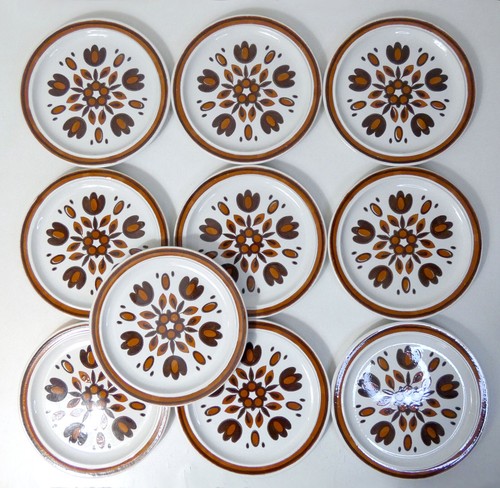Assiettes plates faience - 10,