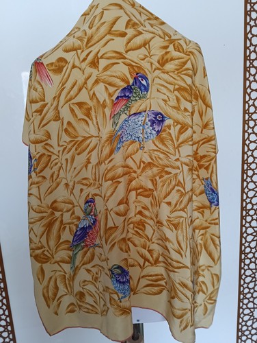 Foulard salvatore ferragamo - salvatore, en