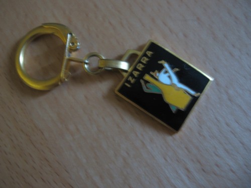 Porte clefs metal - porte, emaille