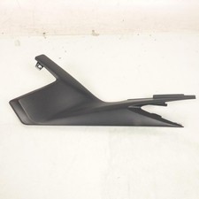 Cache latéral gauche origine